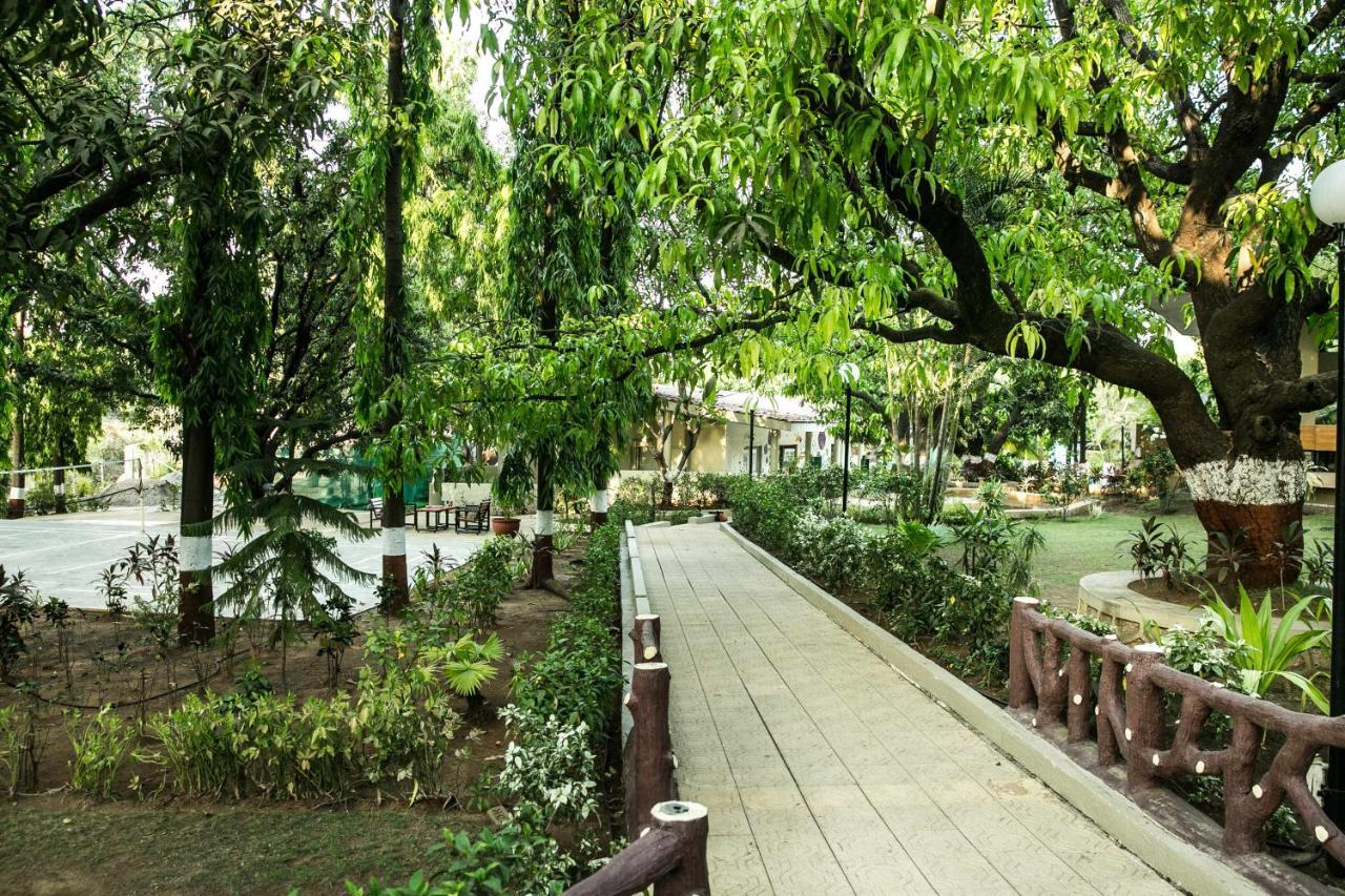 Ras Resort By Treat Silvassa Eksteriør bilde